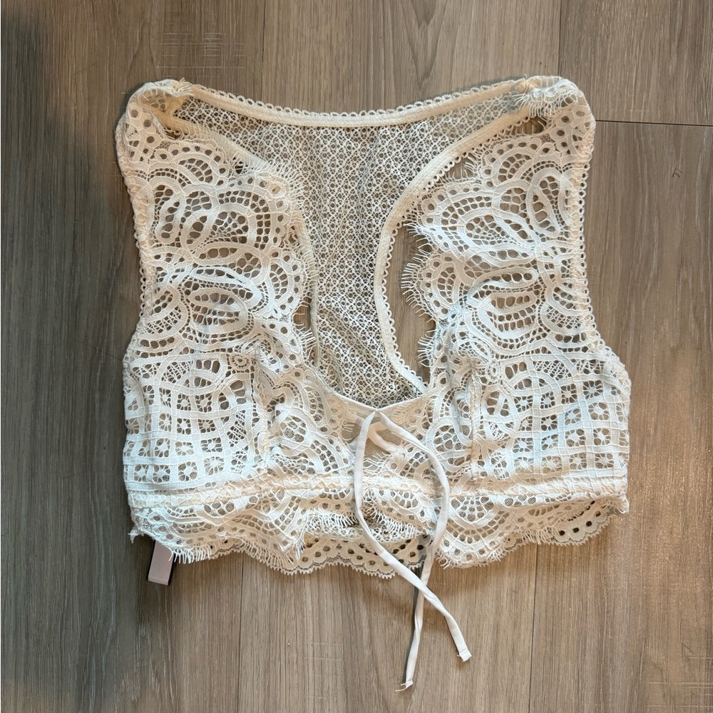 Victoria’s Secret Lacy Racerback Bralette, White, XS